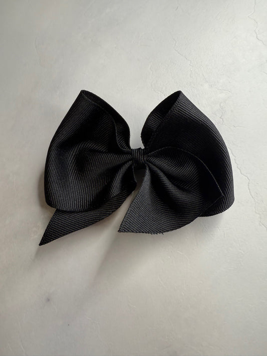 Black bow with tails